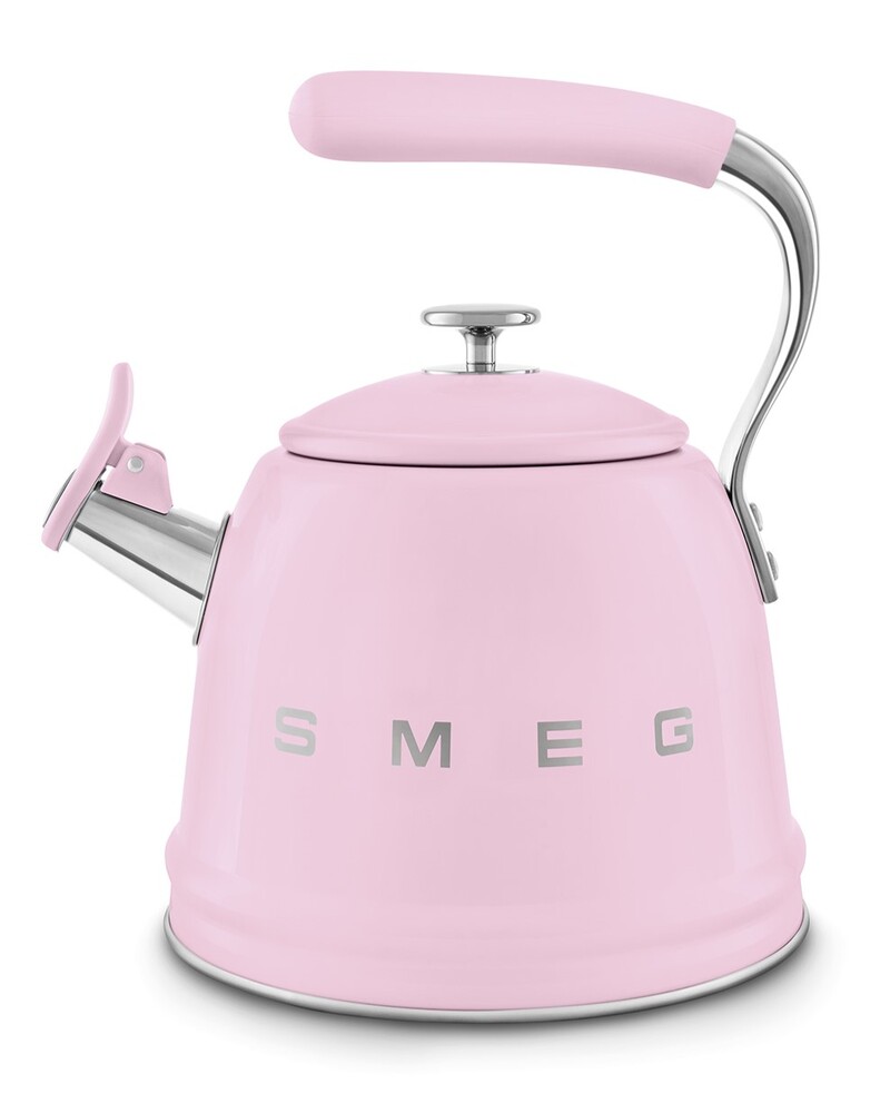 SMEG WKF01PK Чайник со свистком, 2.3 л, цвет розовый