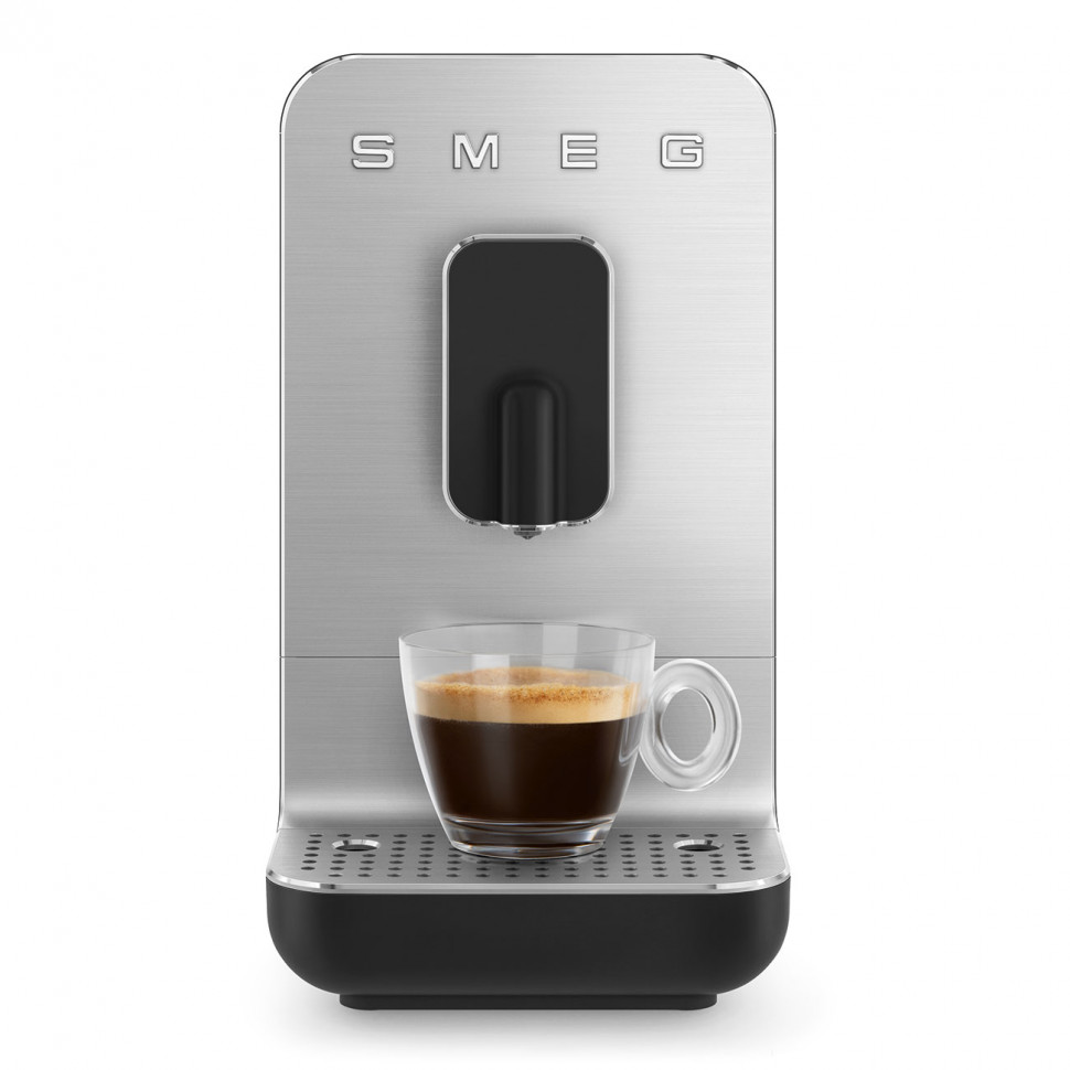 SMEG BCC11BLMEU Автоматическая кофемашина, цвет чёрный матовый
