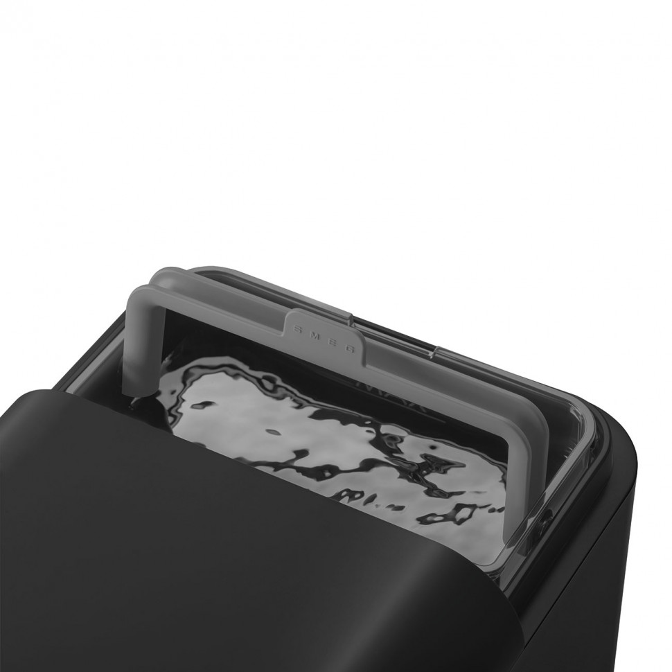 SMEG BCC11BLMEU Автоматическая кофемашина, цвет чёрный матовый