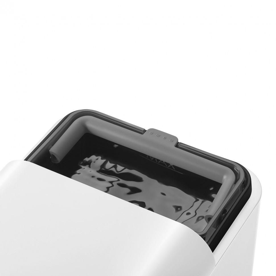 SMEG BCC13WHMEU Автоматическая кофемашина, цвет белый матовый
